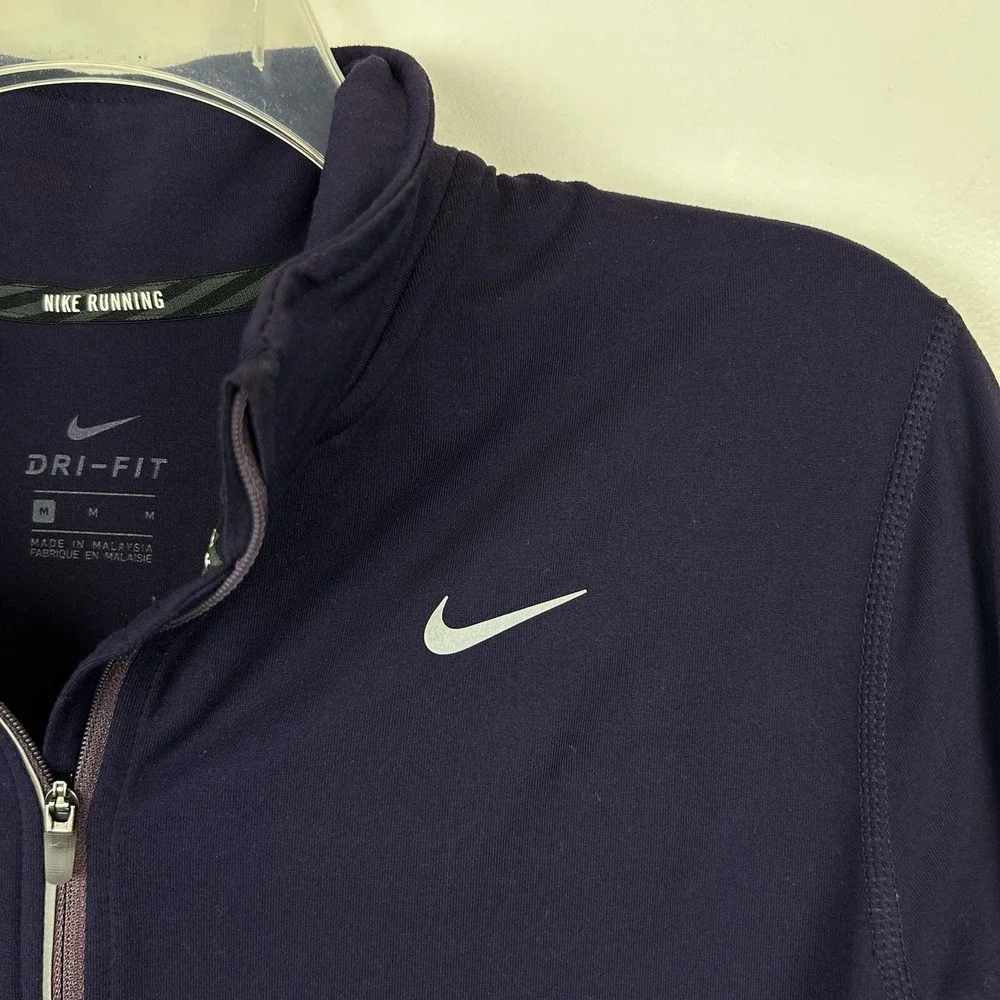 Nike Dri-Fit Running Top Womans M Purple Quarter Zip Pullover Active Wear Solid
